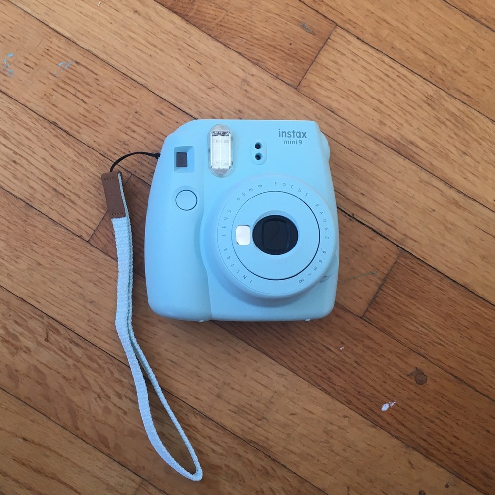Instant mini 9